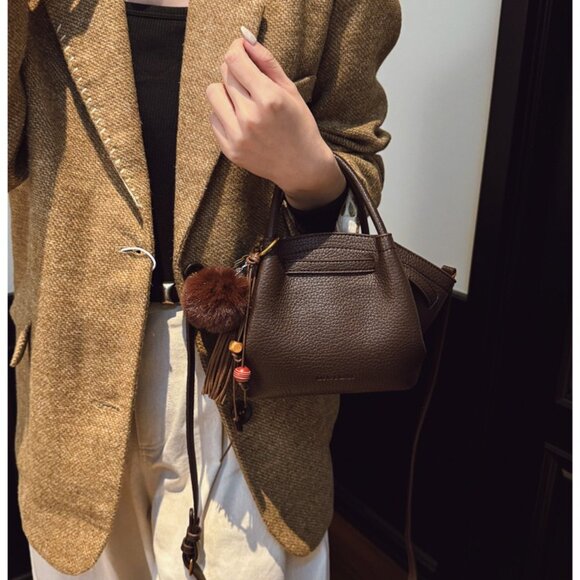 CHIC Pleated Tote Bag - Crossbody & Top Handle /Multiple colors available - Picture 9 of 15